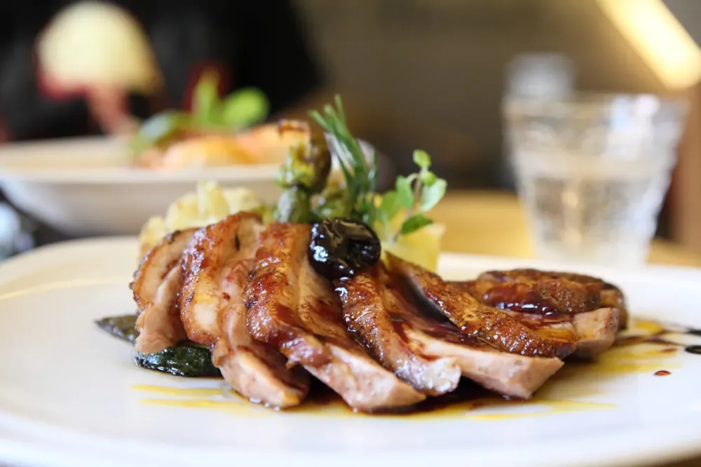 Magret de canard et sa sauce à l'orange (2 personnes)