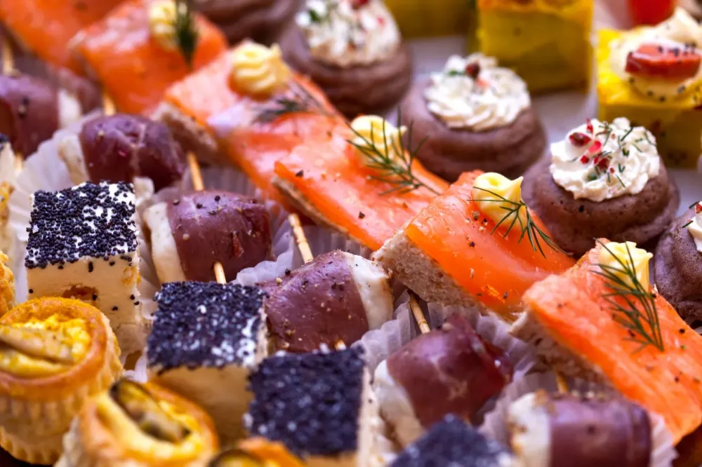 Feuilletés apéritifs au magret de canard fumé (8 personnes)